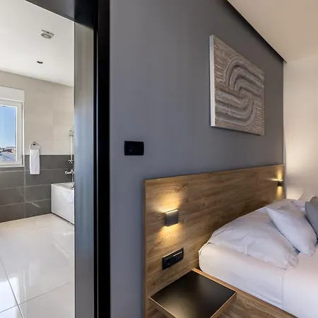 Villa Beachfront Luxury *