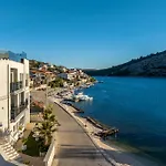Beachfront Luxury *