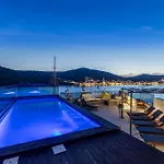Beachfront Luxury Vinišće