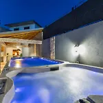 Beachfront Luxury Villa