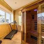 Villa Beachfront Luxury