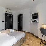 Villa Beachfront Luxury *