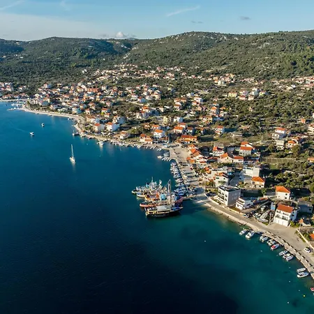 Vila Beachfront Luxury *