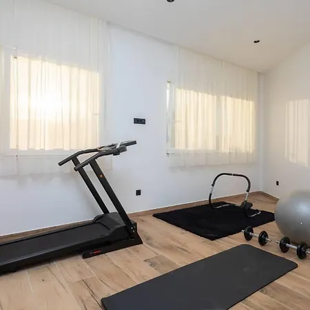 Villa Beachfront Luxury *