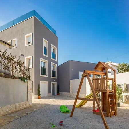 Beachfront Luxury * Vinišće