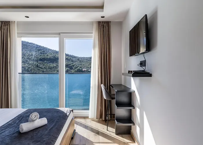 Villa Beachfront Luxury Vinišće