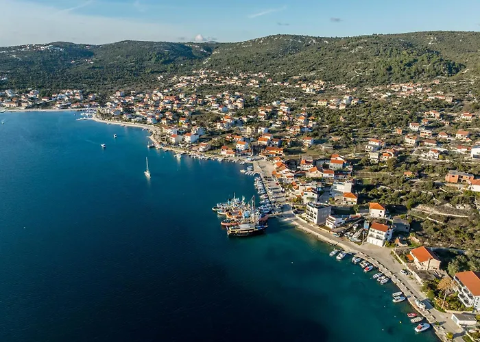 Villa Beachfront Luxury *