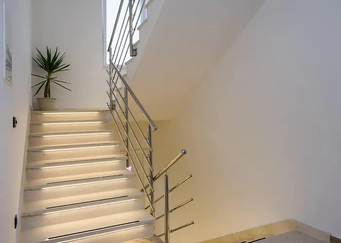 Villa Beachfront Luxury *