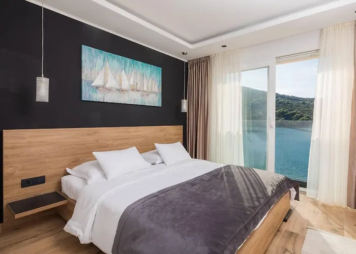 Villa Beachfront Luxury Vinišće